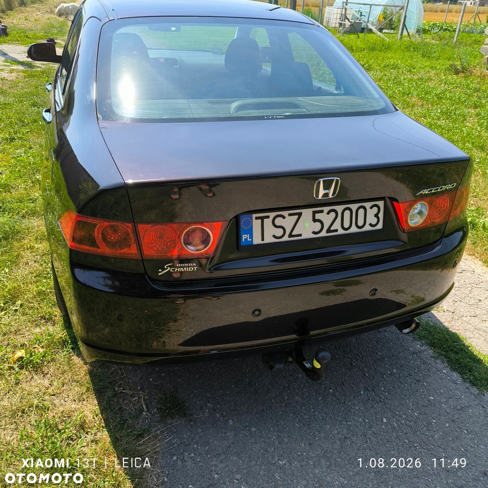 Honda Accord 2.0 Comfort - 10