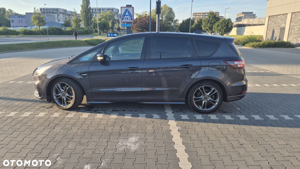 Ford S-Max - 2