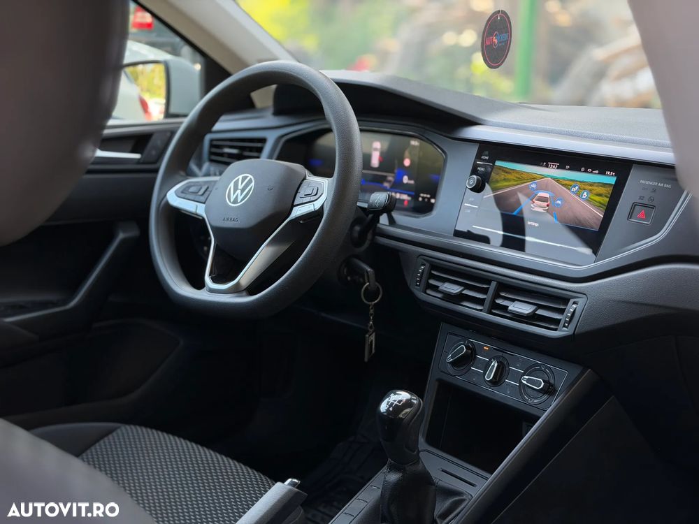 VOLKSWAGEN Polo 2025 — imagine 8