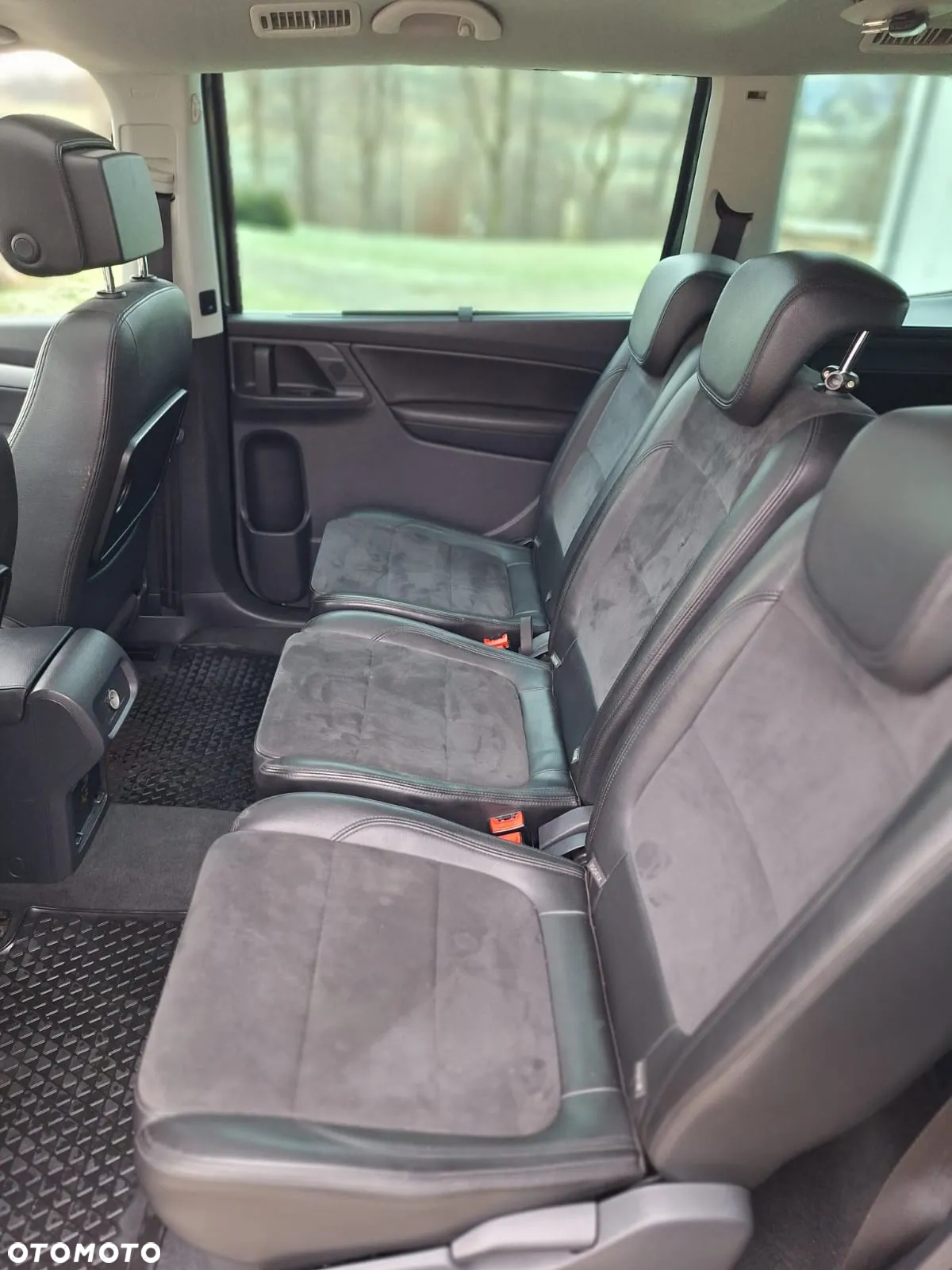 Volkswagen Sharan 2.0 TDI Highline DSG - 27