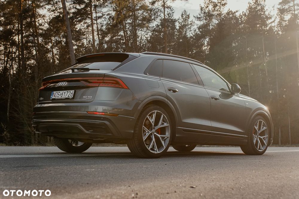 Audi Q8 - 6