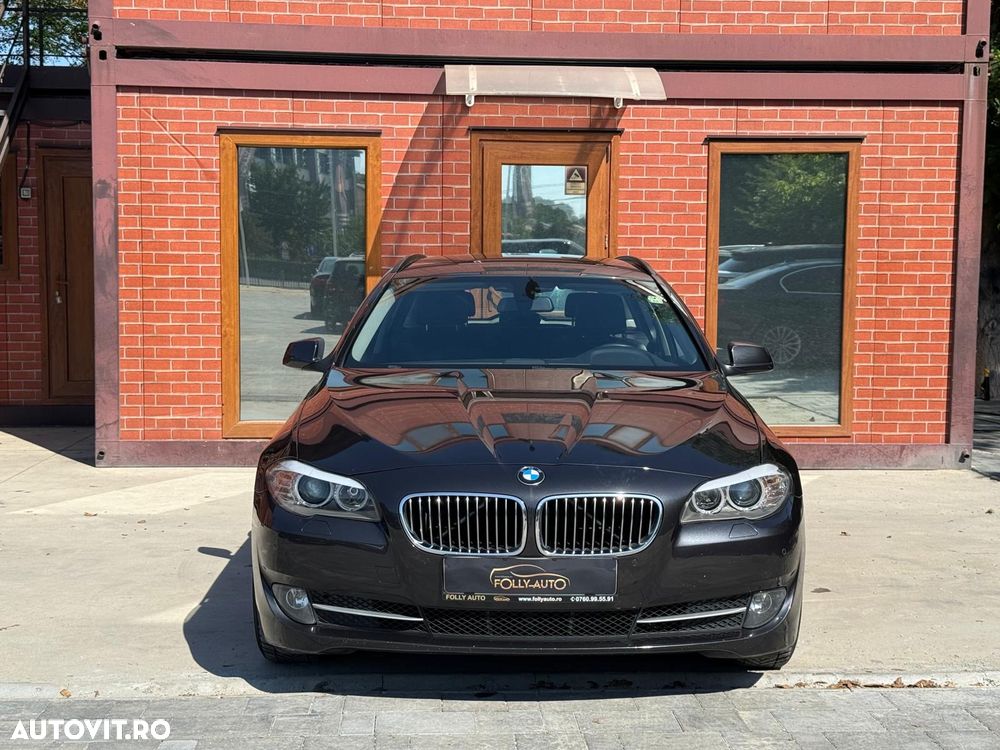 BMW Seria 5 520d - 25