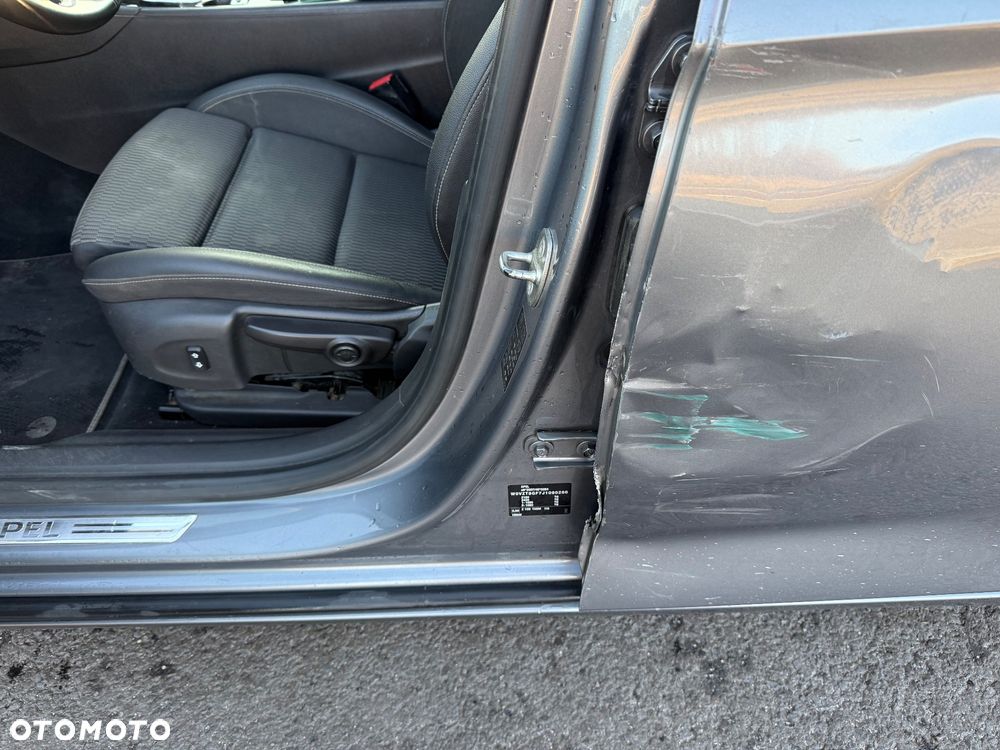 Opel Insignia 2.0 CDTI Innovation S&S - 11