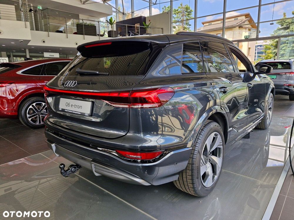 Audi Q6 e-tron - 8