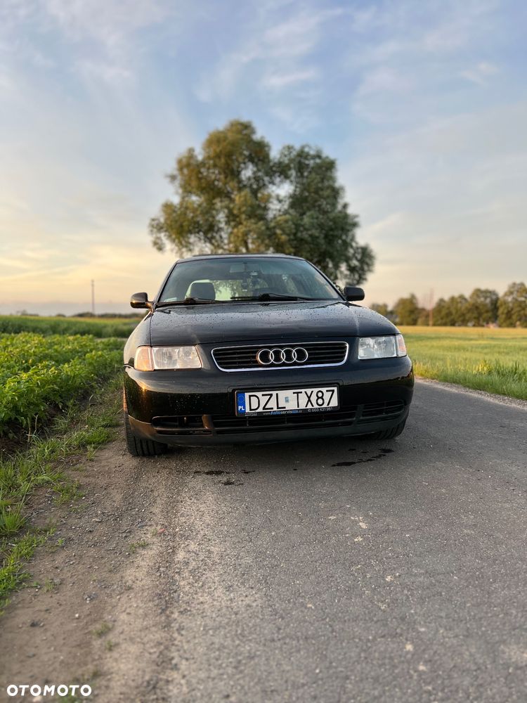 Audi A3 Sportback - 3