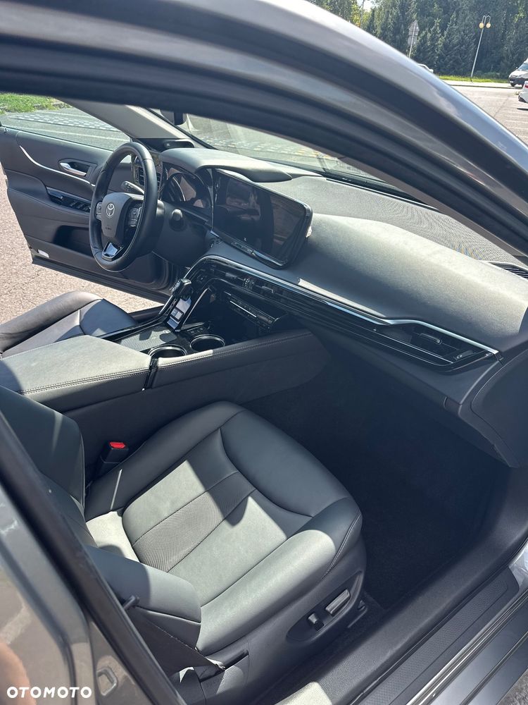 Toyota Mirai Prestige - 8