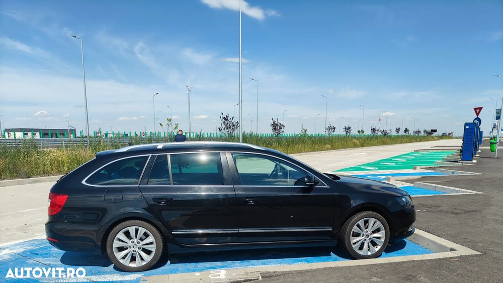 Skoda Superb 2.0 TDI Elegance Green tec - 2
