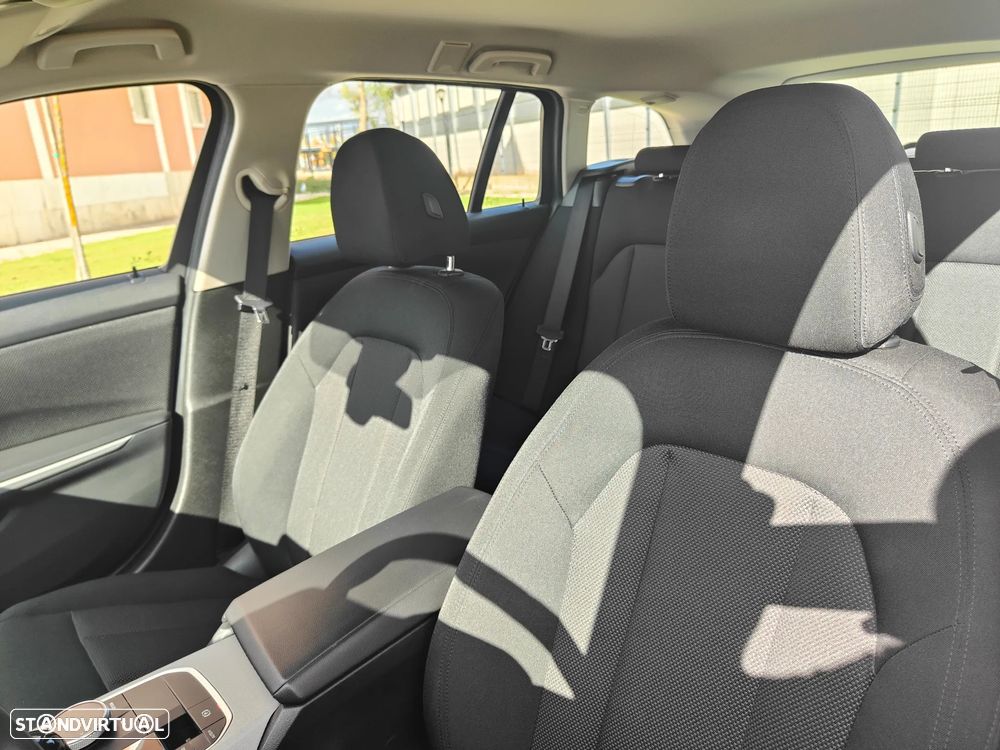 BMW 318 d Touring Auto - 14