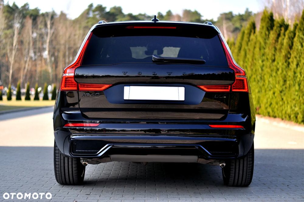 Volvo XC 60 B5 B AWD Plus Black Edition - 12