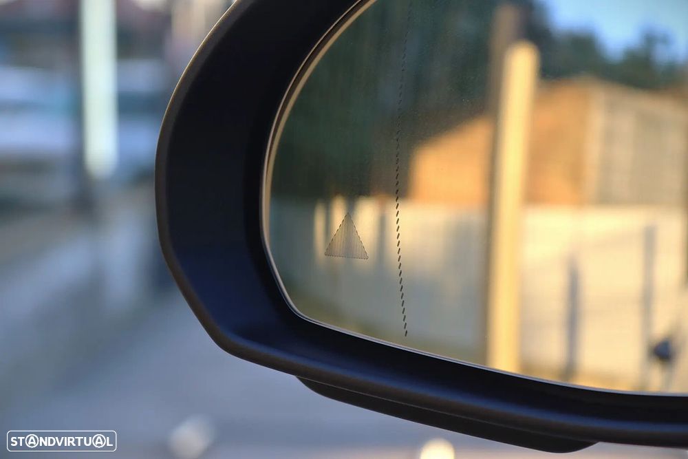 Mercedes-Benz GLC 300 e 4Matic 9G-TRONIC Avantgarde Advanced - 6