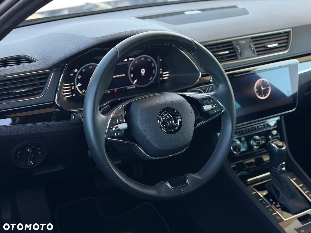 Skoda Superb 2.0 TDI SCR 4x4 L&K DSG - 12