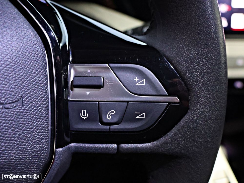 Peugeot 308 1.2 PureTech Active Pack - 44