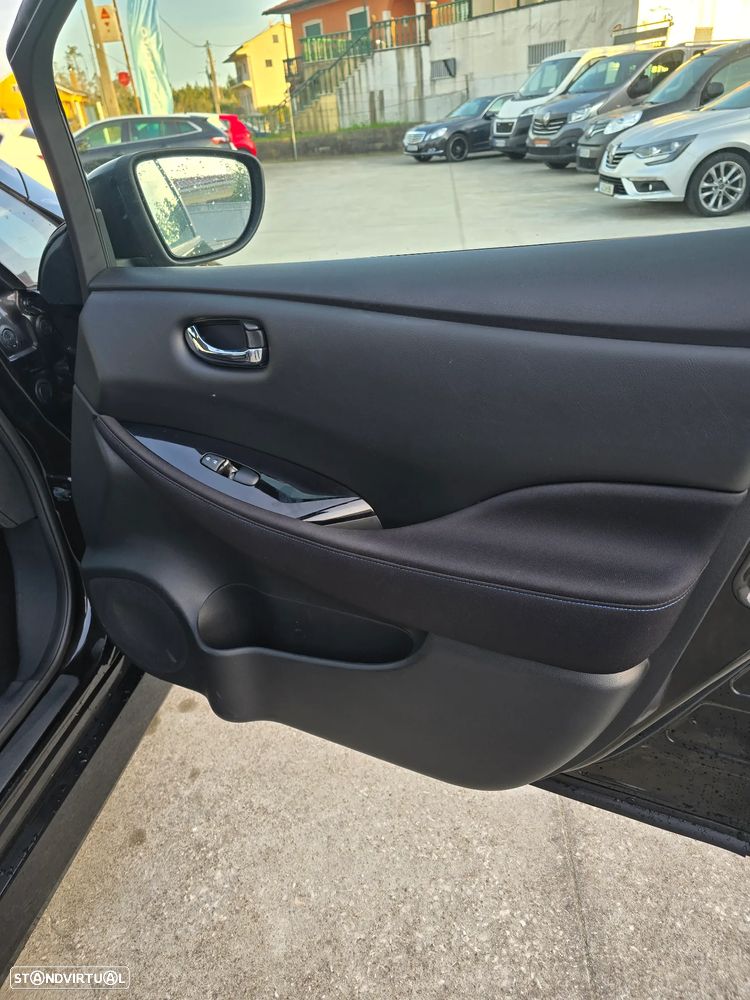 Nissan Leaf Tekna Stock Shift - 26