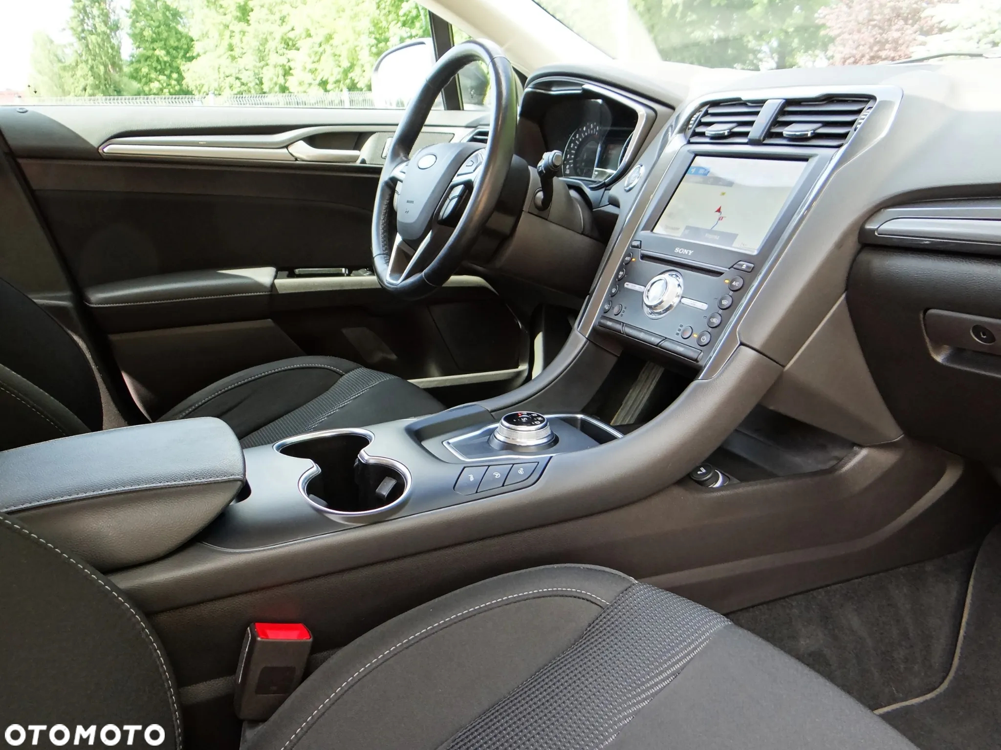 Ford Mondeo Turnier 2.0 EcoBlue Titanium - 14