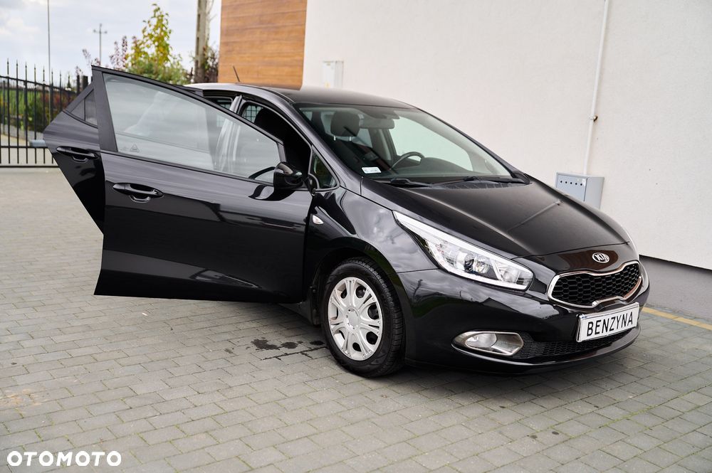 Kia Ceed - 19