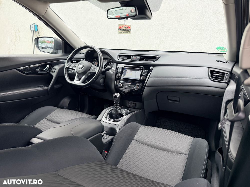 Nissan X-Trail 1.7 dCi N-Connecta - 24