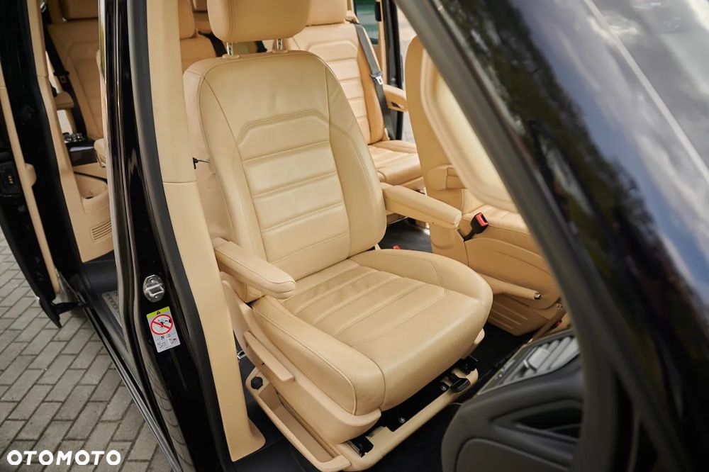 Volkswagen Multivan 2.0 BiTDI L1 Business 4Motion DSG - 26