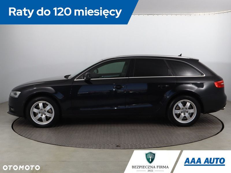 Audi A4 Avant - 4