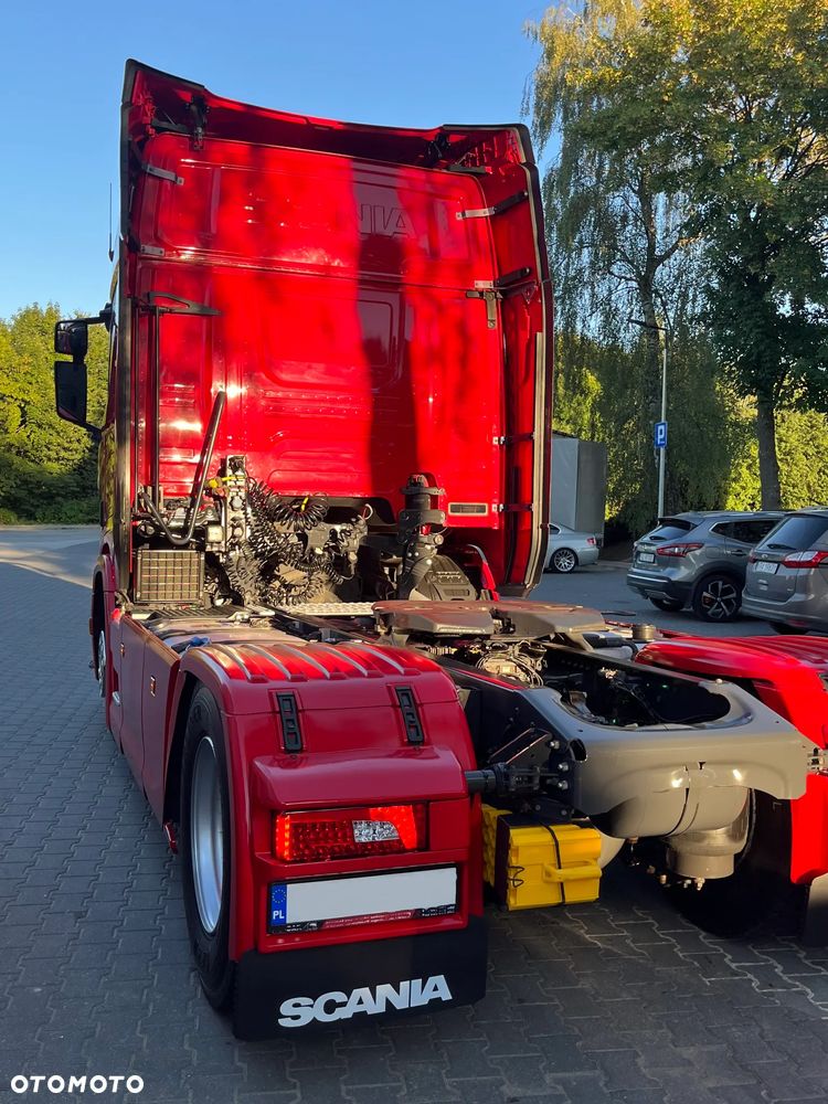 Scania Scania R450//BOGATA WERSJA//FULL AIR//RETARDER//KLIMA//NAWIGACJA//RADAR//FULL LED//HYDRAULIKA//PRZÓD/TYŁ NA PODUSZKACH - 3