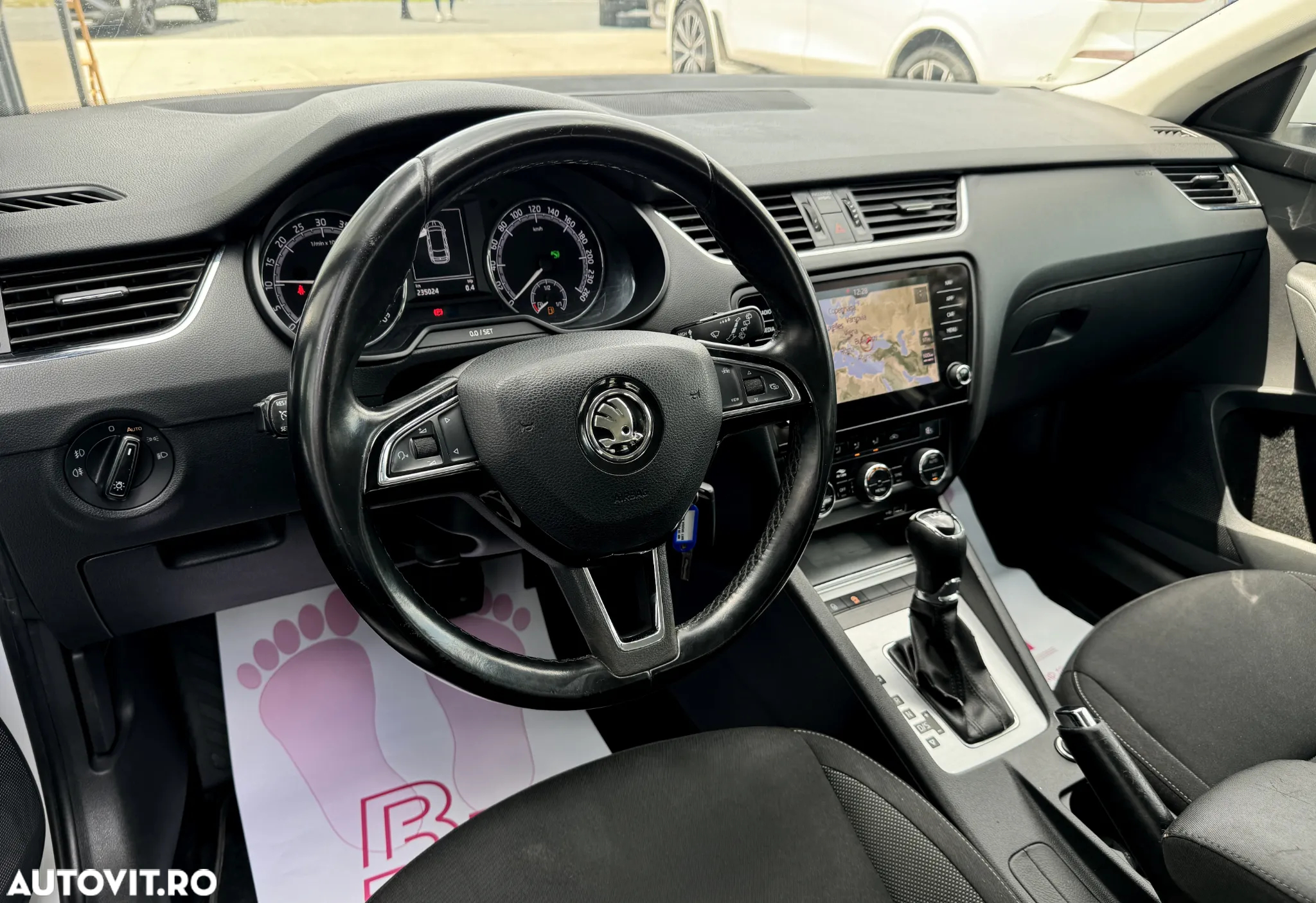 Skoda Octavia - 5