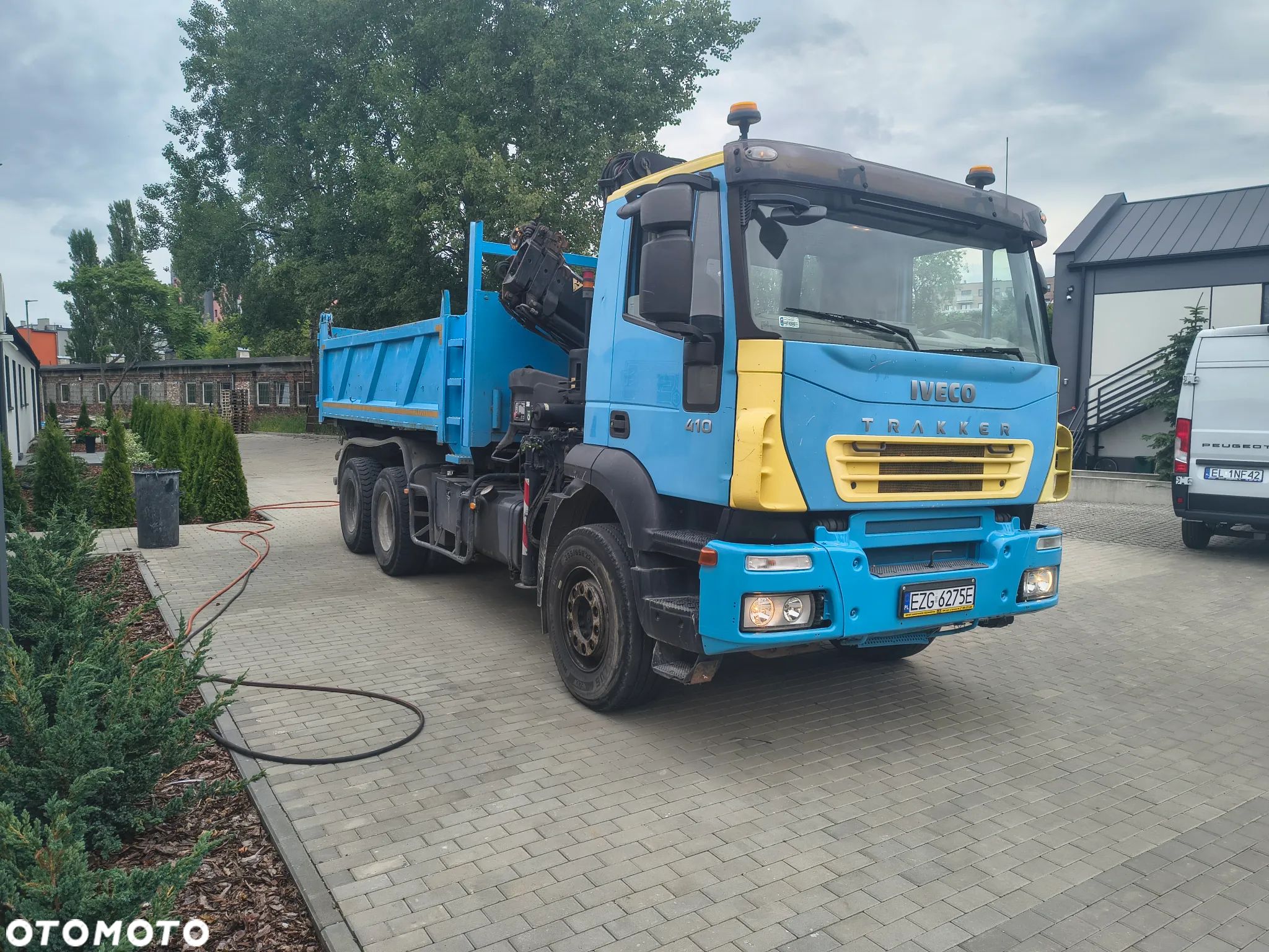 Iveco TRAKKER 410 - 1