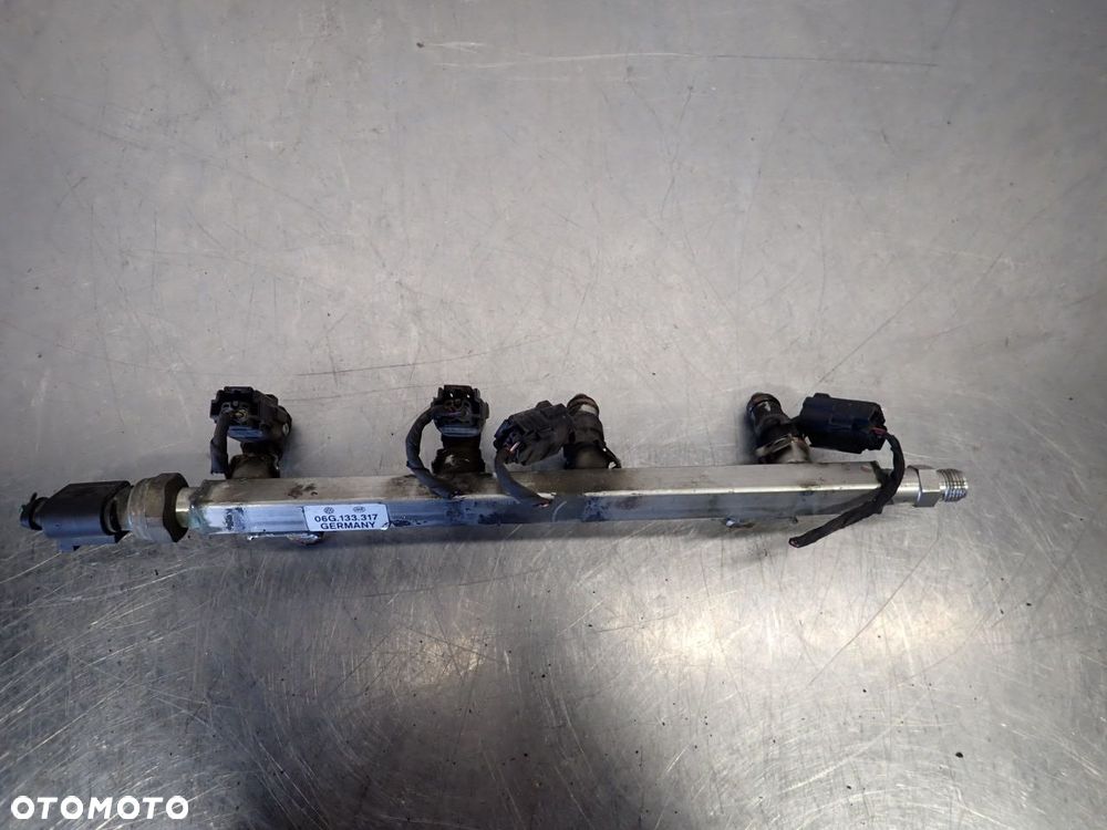 LISTWA WTRYSKOWA VOLKSWAGEN CADDY 2.0 III 06G133317 - 3