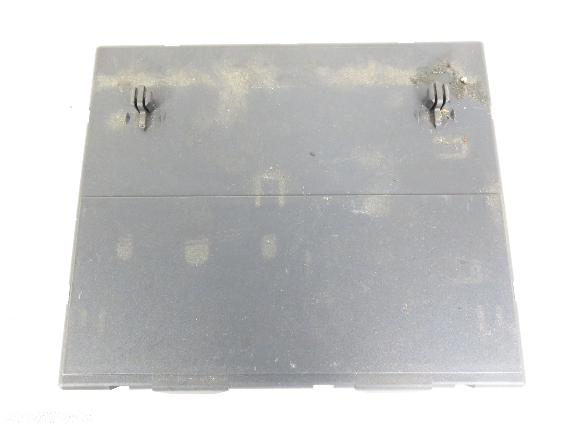 SILNICZEK FOTELA AUDI A5 8T0959760B - 2