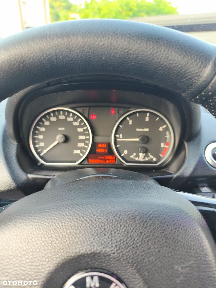 BMW Seria 1 118d - 25