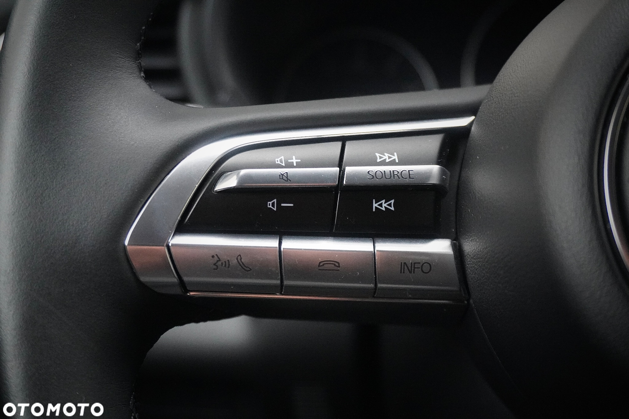 Mazda CX-30 SKYACTIV-G 2.0 M-Hybrid AWD SELECTION - 12