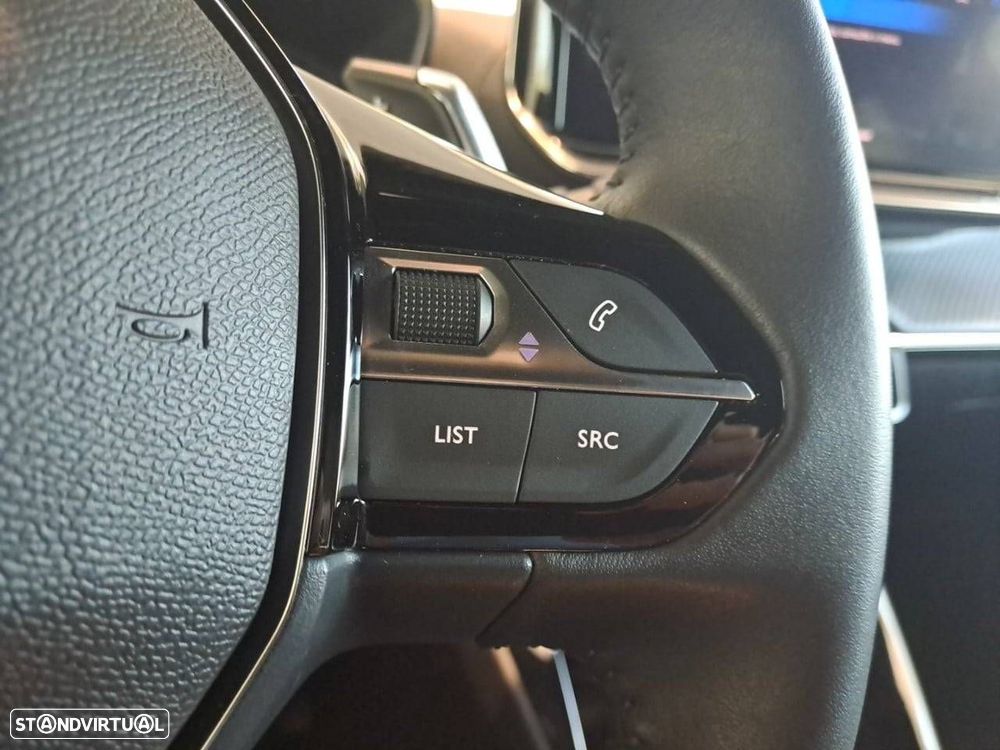 Peugeot 2008 1.2 Hybrid Allure e-DCS6 - 17