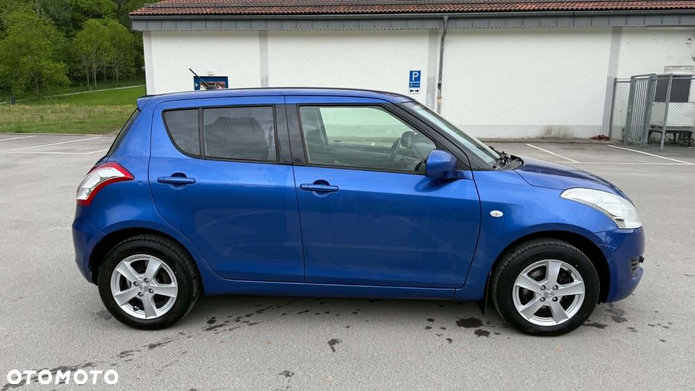 Suzuki Swift 1.2 4x4 Club - 10