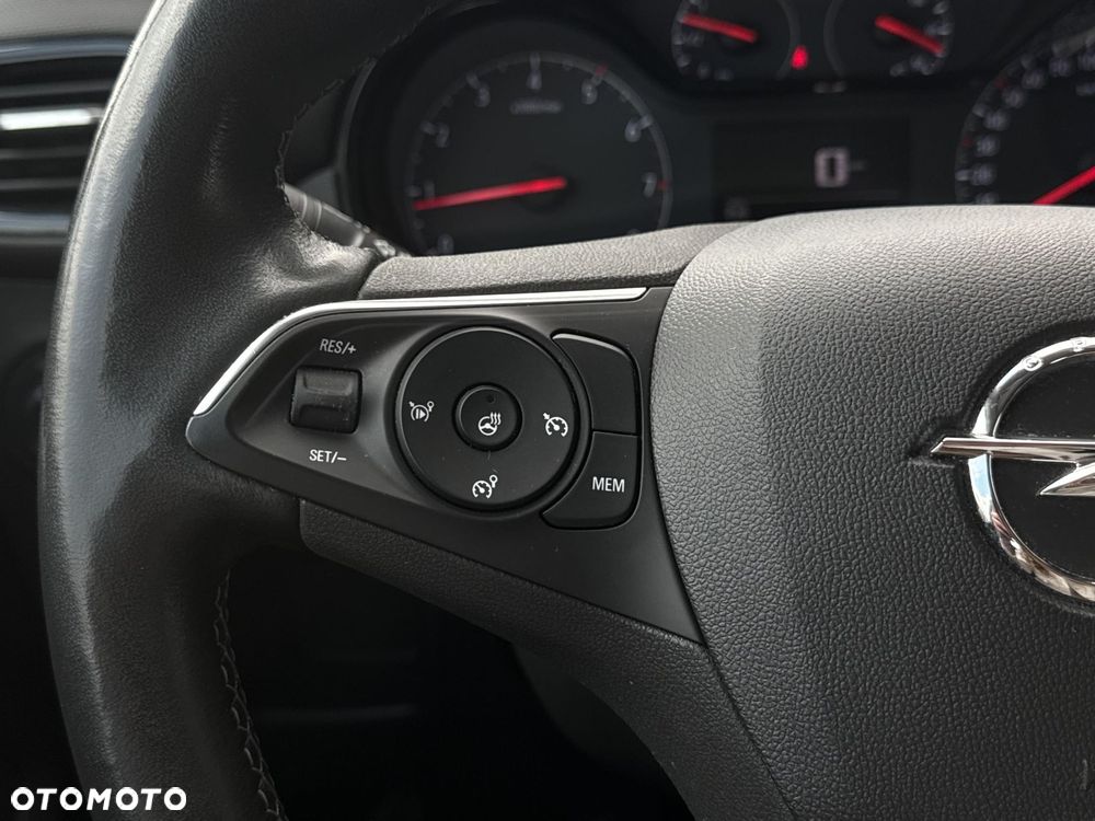 Opel Crossland 1.2 T - 24