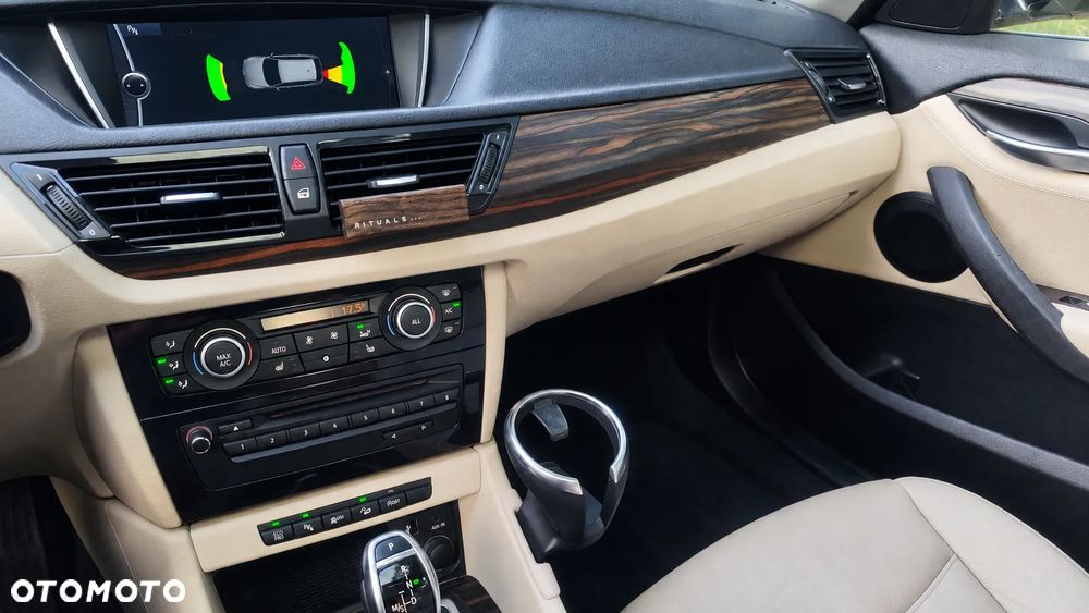 BMW X1 xDrive20d xLine - 27