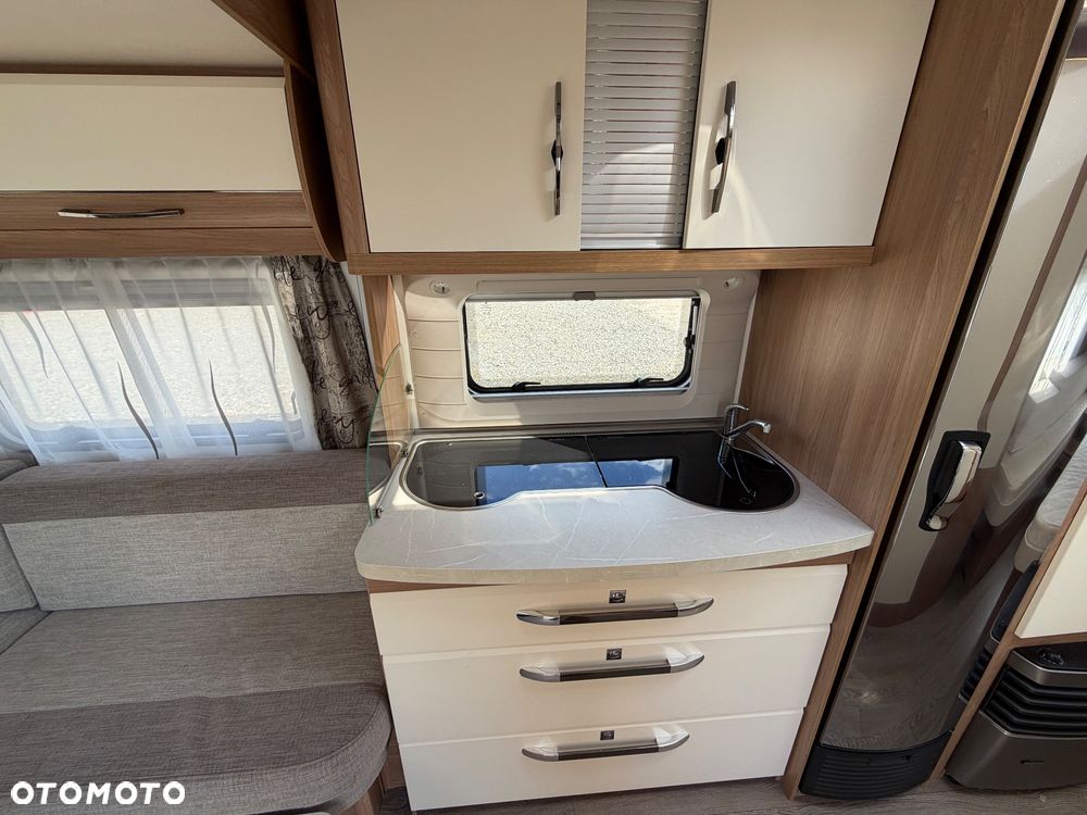 Hobby 515 UHL de luxe - 12