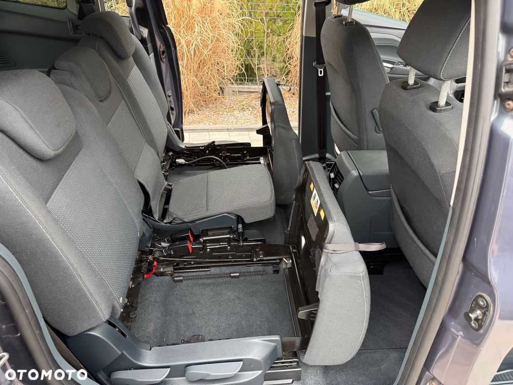 Ford Grand C-MAX 2.0 TDCi Titanium - 19