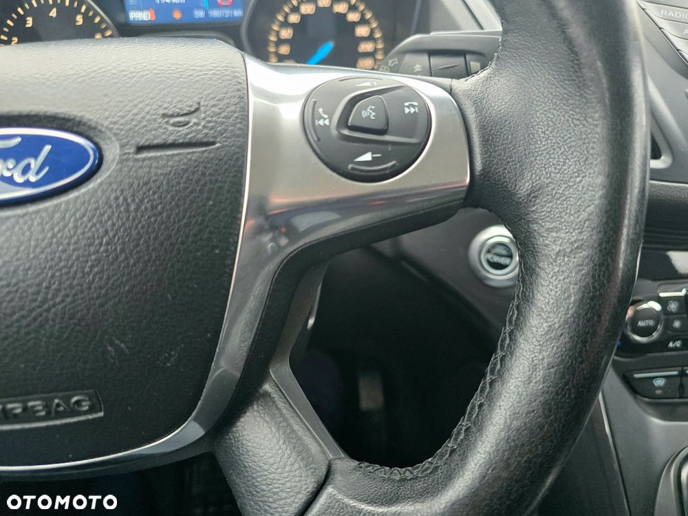 Ford Kuga 1.6 EcoBoost 4WD Titanium Plus - 23