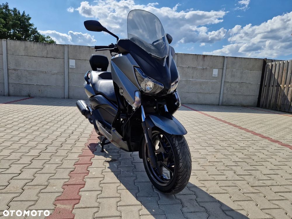 Yamaha X-max - 3