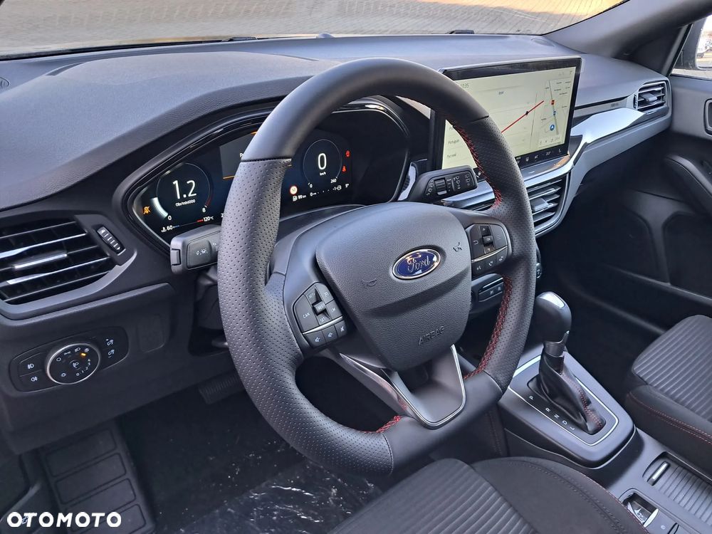 Ford Focus SW 1.0 EcoBoost mHEV ST-Line X - 13