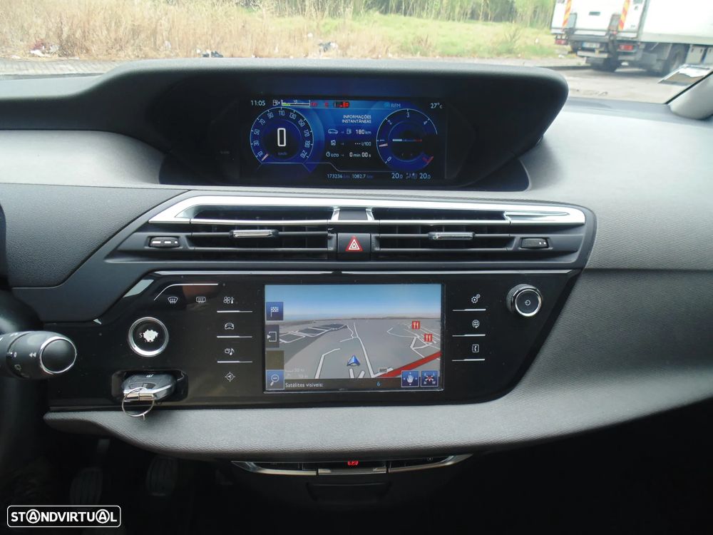 Citroën C4 Grand Picasso 1.6 e-HDi Intensive — fotografia 30