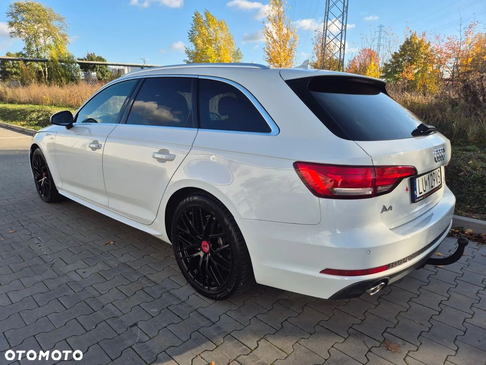 Audi A4 Avant - 30