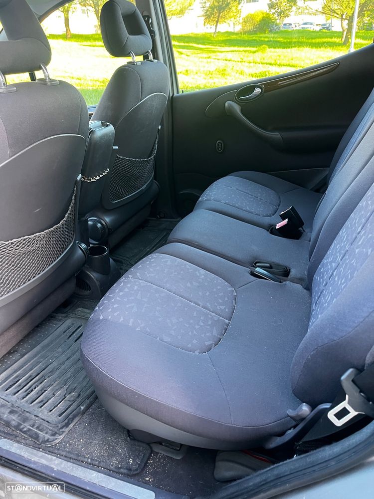 Mercedes-Benz A 170 CDI Avantgarde - 11