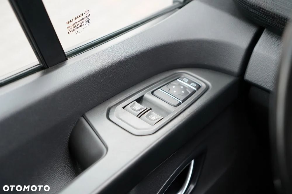 Renault TRAFIC III / BUS / 9 MIEJSC / 2022 ROK / PIERWSZY WŁAŚCICIEL / SERWISOWANY - 24