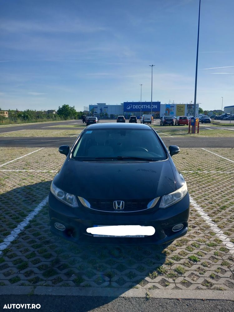 Honda Civic 1.8 MT ES - 1