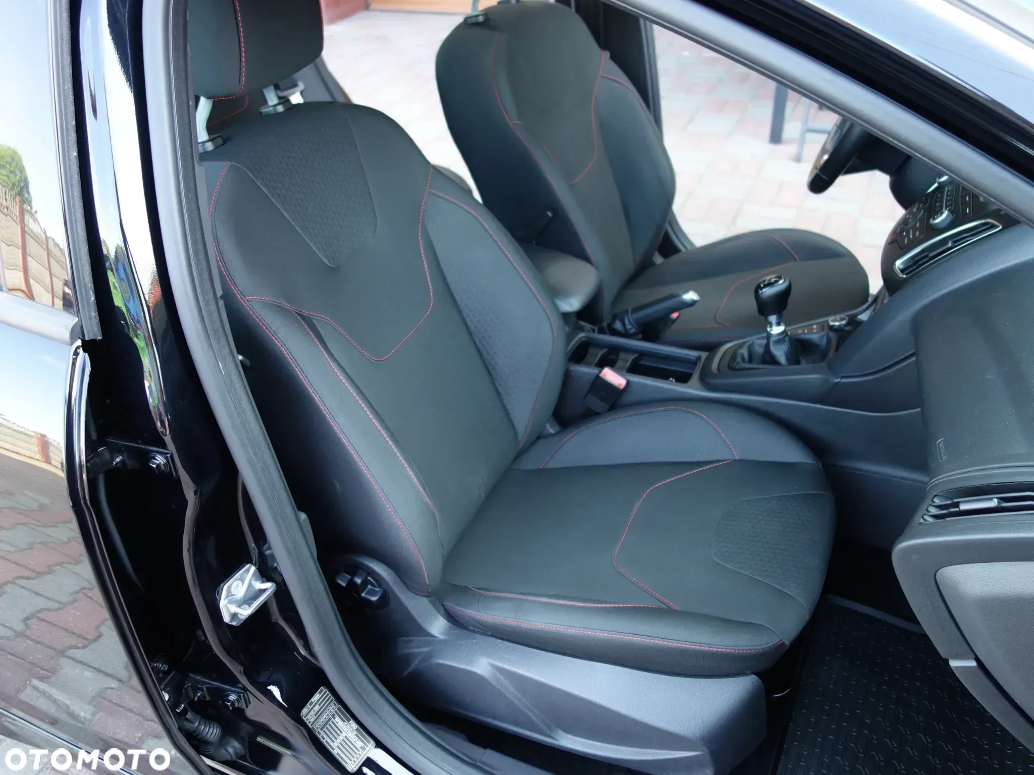 Ford Focus 2.0 TDCi ST-Line ASS - 19
