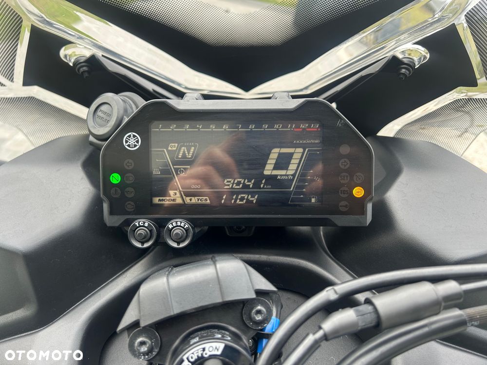 Yamaha NIKEN - 9