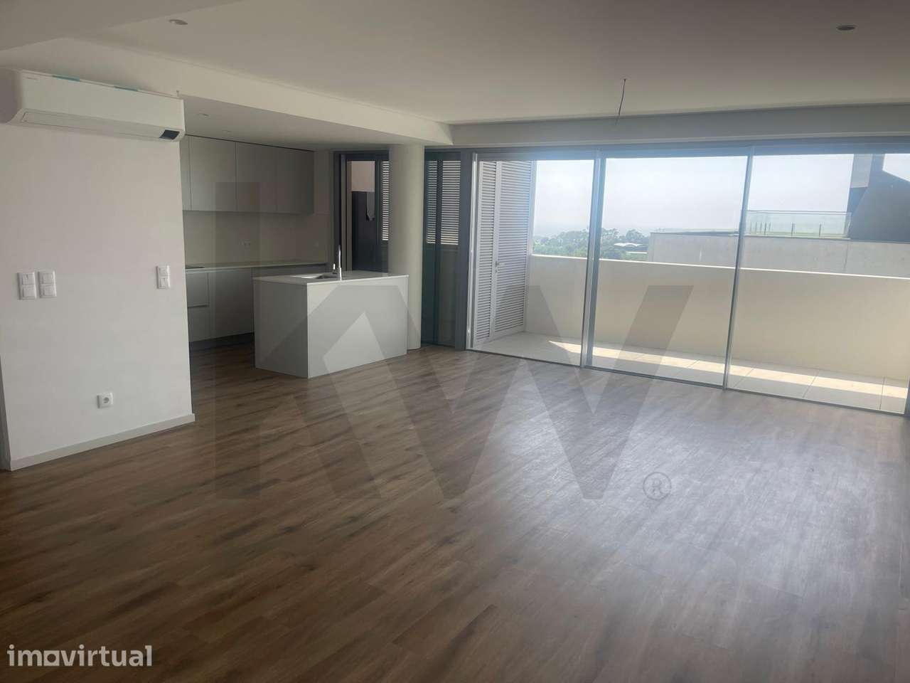 Elegância Contemporânea a Dois Passos do Gaia Shopping - Grande imagem: 5/18