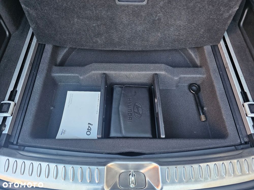 Hyundai i40 Kombi blue 1.7 CRDi DCT Premium - 31