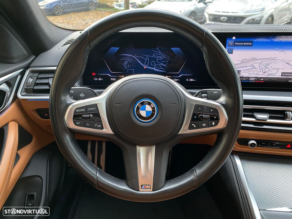 BMW i4 eDrive40 Pack Desportivo M - 17