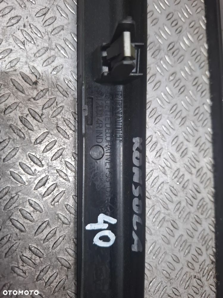 Listwa ozdobna konsoli Renault Scenic III nr 684120014R - 3