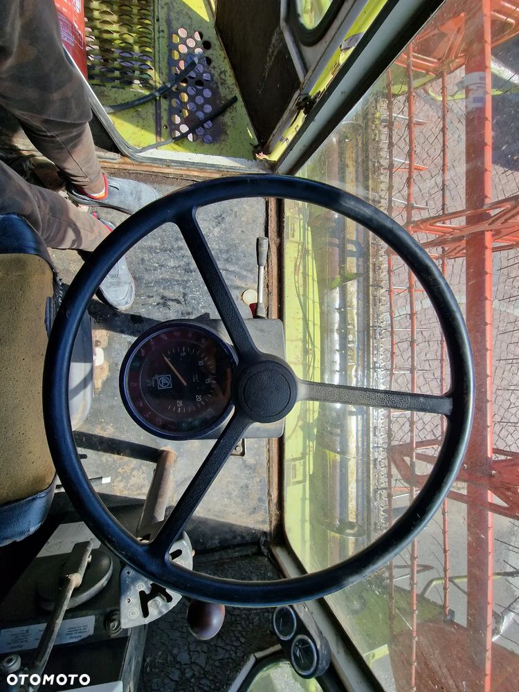 Claas Dominator 96 - 18